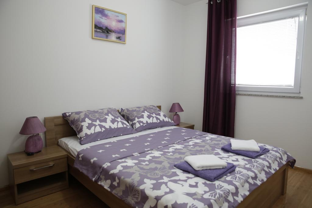 Apartments Resman Βόντιτσε Δωμάτιο φωτογραφία