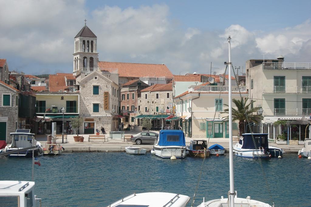 Apartments Resman Βόντιτσε Δωμάτιο φωτογραφία